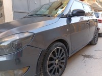 سيارات-skoda-fabia-2012-منتي-كارلو-دار-البيضاء-الجزائر