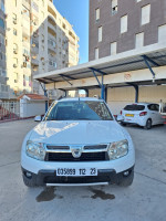 voitures-dacia-duster-2012-laureate-annaba-algerie