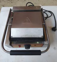 Presse panini BCI panineuse fast food tre propre bon état 