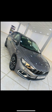 voitures-fiat-tipo-sedan-2024-life-el-oued-algerie