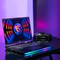 MSI RAIDER GE78 HX 13V/I9-13950HX/32GB DDR5/2TB SSD/RTX 4070 8GB/17.3  POUCE 2.5k 240HZ
