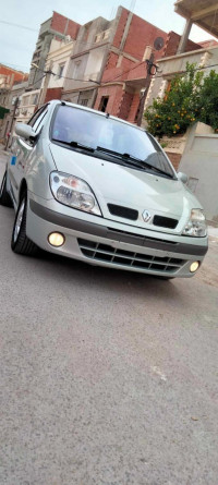 voitures-renault-scenic-2001-constantine-algerie