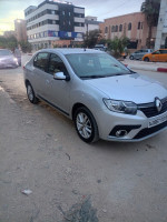 voitures-renault-symbol-2019-djelfa-algerie