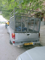 fourgon-mitsubishi-l200-2007-algerie