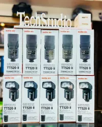 Flash  Godox Speedlite TT520 II