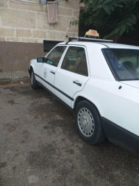 utilitaire-mercedes-classe-e-1988-bab-el-oued-alger-algerie