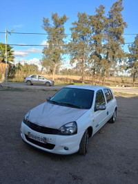 voitures-renault-clio-campus-2013-boufarik-blida-algerie