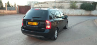 voitures-kia-carens-2012-luxe-hydra-alger-algerie