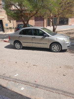 voitures-toyota-corolla-verso-2004-sour-el-ghouzlane-bouira-algerie