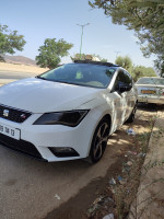 voitures-seat-leon-2014-style-algerie