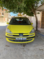 voitures-peugeot-807-2005-bordj-bou-arreridj-algerie