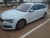 voitures-skoda-superb-2021-dar-el-beida-alger-algerie