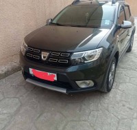 سيارات-dacia-sandero-2019-stepway-restylee-قسنطينة-الجزائر