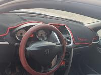 voitures-peugeot-207-2011-sportium-draa-el-mizan-tizi-ouzou-algerie