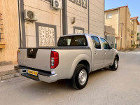 voitures-nissan-navara-2016-double-cabine-tazoult-batna-algerie