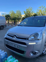 voitures-citroen-berlingo-multispace-2015-bordj-bou-arreridj-algerie