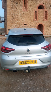 voitures-renault-clio-5-2023-rsline-alger-centre-algerie