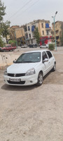 citadine-renault-clio-campus-2012-bye-constantine-algerie