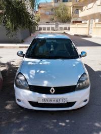 voitures-renault-clio-campus-2013-tebessa-algerie