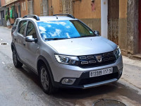 voitures-dacia-sandero-2017-stepway-bejaia-algerie