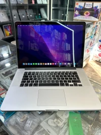 MacBook Pro 2015 16" i7 16G ram 2TB SSD C5