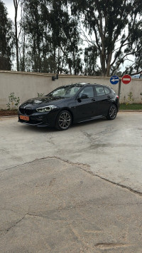 voitures-bmw-serie-1-2022-sport-m-cheraga-alger-algerie