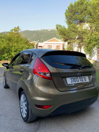 voitures-ford-fiesta-2012-city-tizi-ouzou-algerie