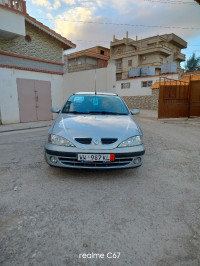 voitures-renault-megane-1-2001-fairwey-constantine-algerie