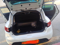 voitures-renault-clio-4-2016-limited-2-blida-algerie