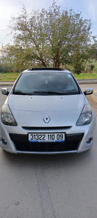 voitures-renault-clio-3-2010-chiffa-blida-algerie