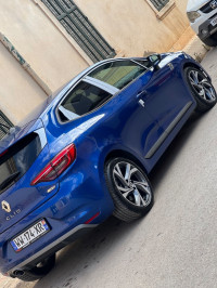 voitures-renault-clio-5-2022-rs-line-ain-tadles-mostaganem-algerie