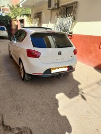 سيارة-صغيرة-seat-ibiza-2012-loca-القليعة-تيبازة-الجزائر