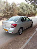 voitures-dacia-logan-2014-cherchell-tipaza-algerie