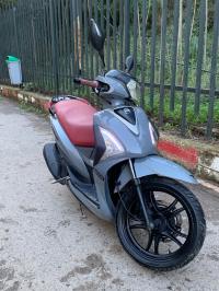 motos-et-scooters-sym-st-2020-said-hamdine-alger-algerie