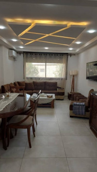 appartement-vente-f5-alger-souidania-algerie