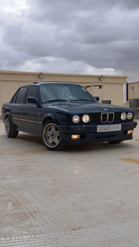 voitures-bmw-e30-1991-phaze1-setif-algerie