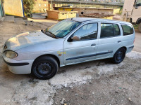 citadine-renault-megane-1-2002-break-boumerdes-algerie