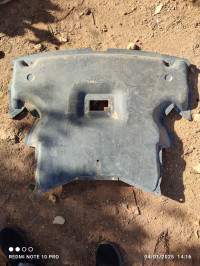 pieces-vehicules-cach-moteur-mercedes-w-203-c-270-c220-saida-algerie