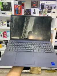 DELL VOSTRO153510 I5 1135G7 8G 512GB SSD 