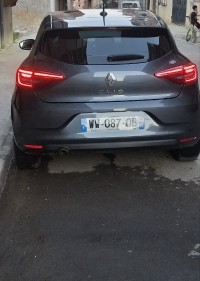 سيارات-renault-clio-5-2022-intense-جيجل-الجزائر