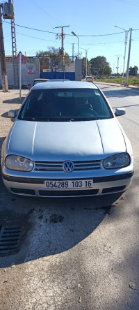 voitures-volkswagen-golf-4-2003-edition-souidania-alger-algerie