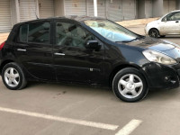 citadine-renault-clio-3-2011-khemis-el-khechna-boumerdes-algerie