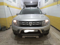 voitures-dacia-duster-2014-ksar-boukhari-medea-algerie