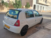 voitures-renault-clio-campus-2014-oued-rhiou-relizane-algerie