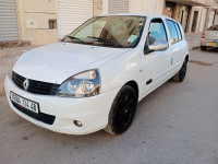 voitures-renault-clio-campus-2014-extreme-oued-rhiou-relizane-algerie