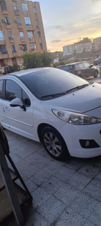 voitures-peugeot-207-2012-fennec-hydra-alger-algerie