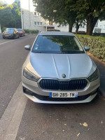 voitures-skoda-fabia-2022-ambition-bir-mourad-rais-alger-algerie