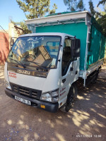 camion-isuzu-2015-ouled-medea-algerie