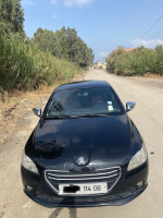 voitures-peugeot-301-2014-bejaia-algerie