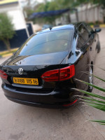 voitures-volkswagen-jetta-2015-trendline-alger-centre-algerie